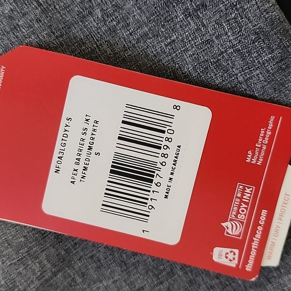 The north face jacket - Picture 3 of 8